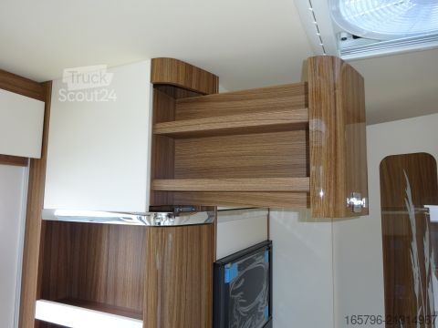 Camping-car semi-intégré Eura Mobil Contura 766 EF AHK*hydr. Hubst.*TV*Klima*Sol.