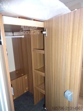 Camping-car semi-intégré Eura Mobil Contura 766 EF AHK*hydr. Hubst.*TV*Klima*Sol.