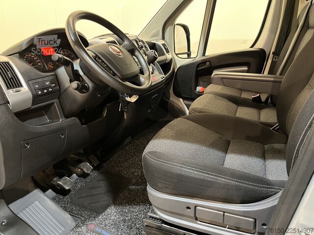 Furgão de painéis Fiat Ducato 30 2.3 MultiJet L2H2 120 PK / Euro 6 / A...