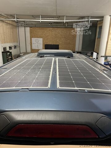 Zabojniški kombi Ford Transit L3H3