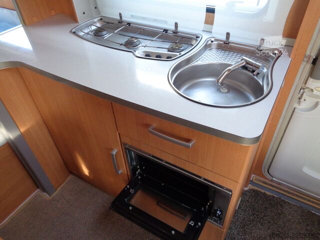 Caravane WILK S3 450 HTD *Fahrradträger*Ultraheat*Backofen*