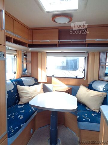 Caravane WILK S3 450 HTD *Fahrradträger*Ultraheat*Backofen*