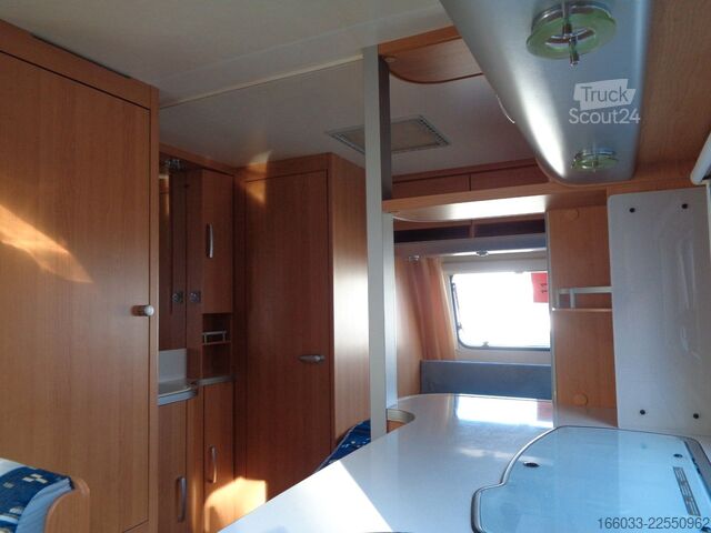 Caravane WILK S3 450 HTD *Fahrradträger*Ultraheat*Backofen*