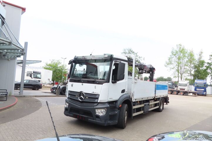 Camion plateau MERCEDES-BENZ Antos 1830 L , Kran MKG HLK 125