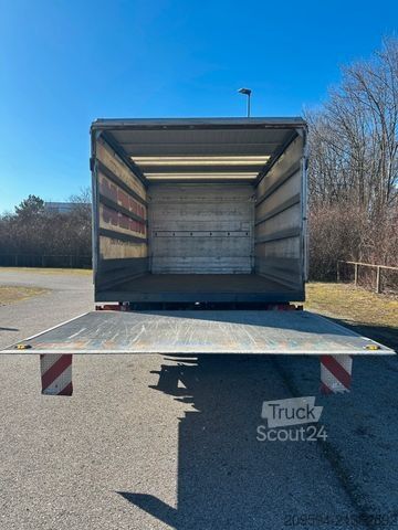 شاحنة مشروبات MERCEDES-BENZ 818 D VARIO - Pritsche, Getränkeaufbau, LBW, AHK