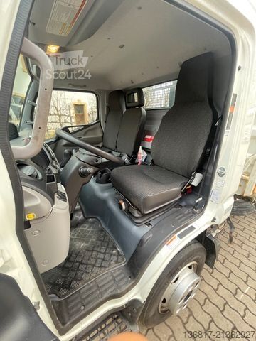 Carrinha basculante trilateral FUSO Mitsubishi Canter 7C15 BB Klima Meiller KipperD3