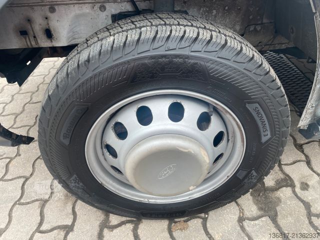 Kastenwagen hoch FORD Transit Kasten 470 L4H3 AHK ZWILLINGSREIFEN 4,7t