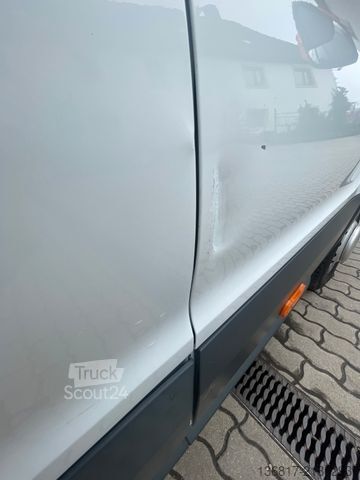 Kastenwagen hoch FORD Transit Kasten 470 L4H3 AHK ZWILLINGSREIFEN 4,7t