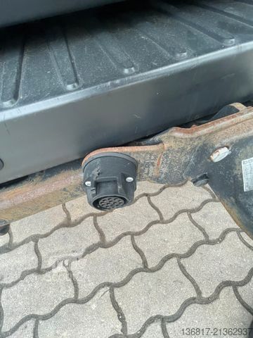 Kastenwagen hoch FORD Transit Kasten 470 L4H3 AHK ZWILLINGSREIFEN 4,7t