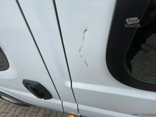 Pick-up skåpbil FIAT Ducato Maxi Pritsche DOKA 2.3 Multijet 130 TÜV