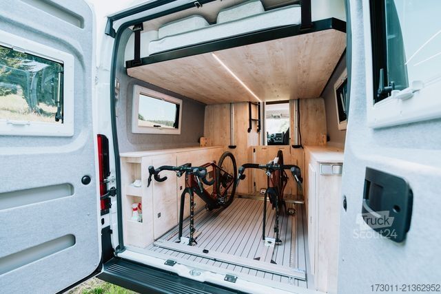 Kemperis CLEVER Runner Active Automat 180PS Hubbett Lithium