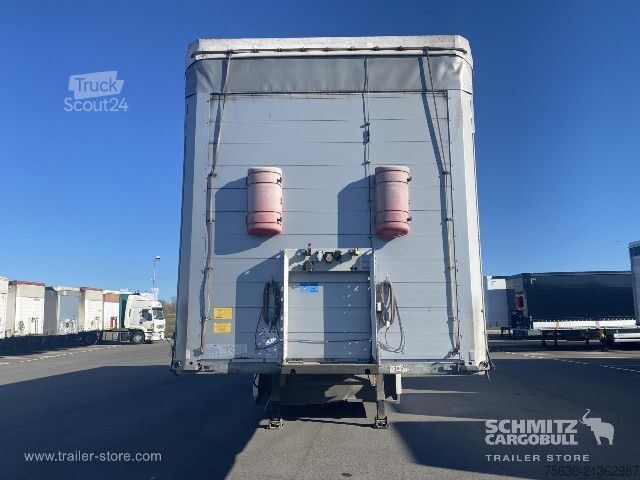 Semi-reboque aberto com lona Schmitz Cargobull Semitrailer Curtainsider Coil