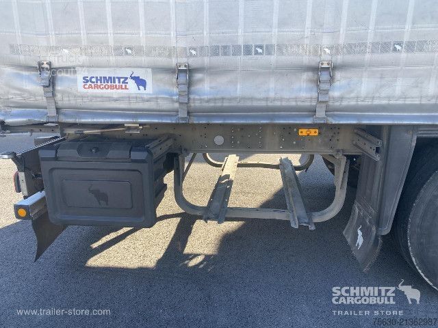 Semi-reboque aberto com lona Schmitz Cargobull Semitrailer Curtainsider Coil