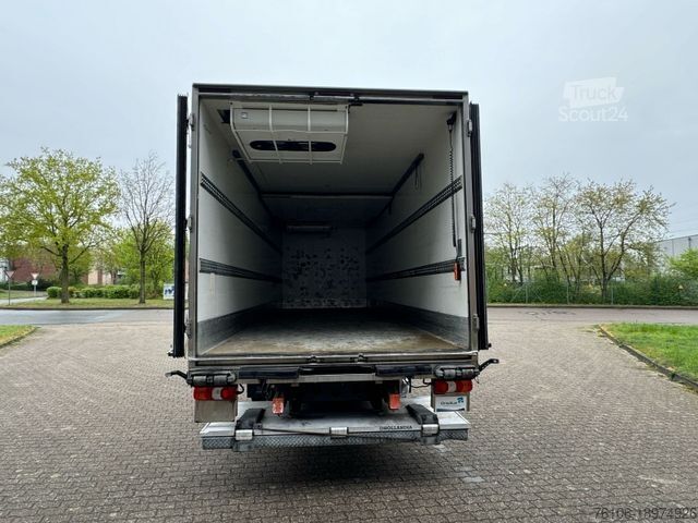 Kühlkoffer-LKW MERCEDES-BENZ Antos 1832 Tiefkühlkoffer mit Ladebordwand