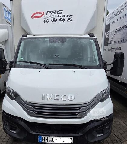 Dubă cu caroserie tip cutie Iveco Daily 70C18
