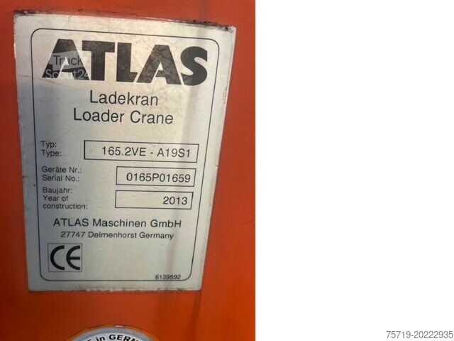 Puspriekabė su judančiomis grindimis Kraker CF-Z Kadekran Atlas