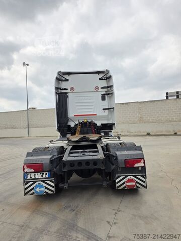 Ağır hizmet kamyonu IVECO 440S50