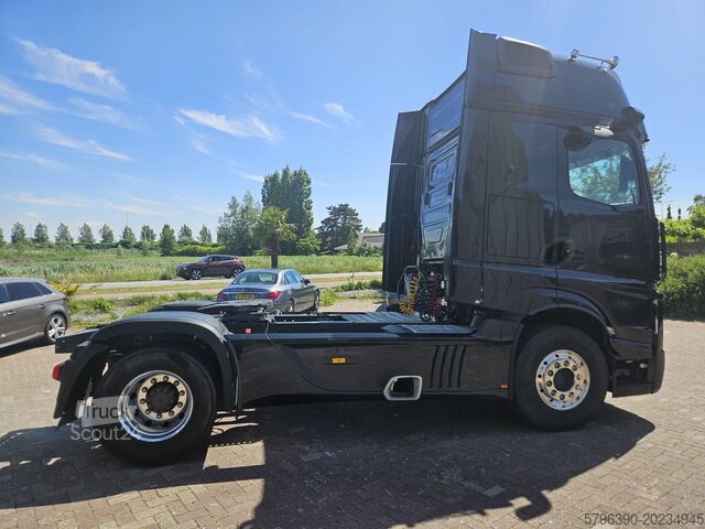 Volumentransporter Mercedes-Benz Actros mp5