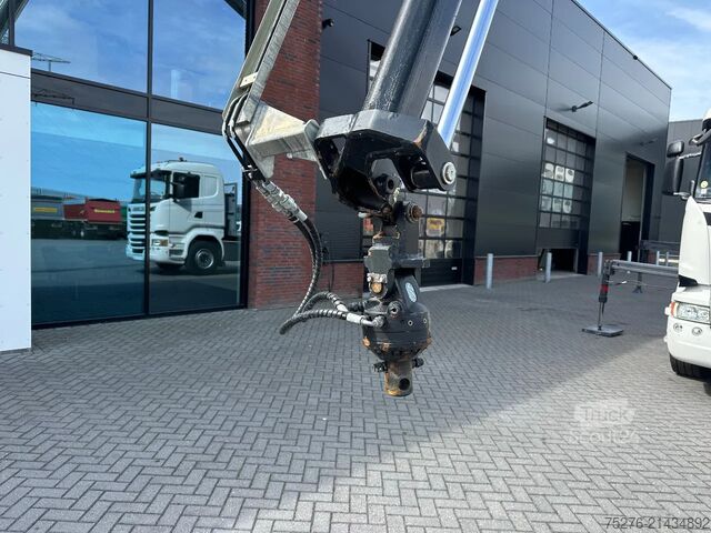 Vrachtwagen met kraan Scania R490 8x4 Tridem Fassi F660 + Fly Jib Euro 6
