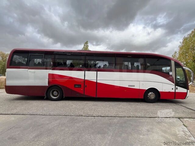Touring car Volvo B12B