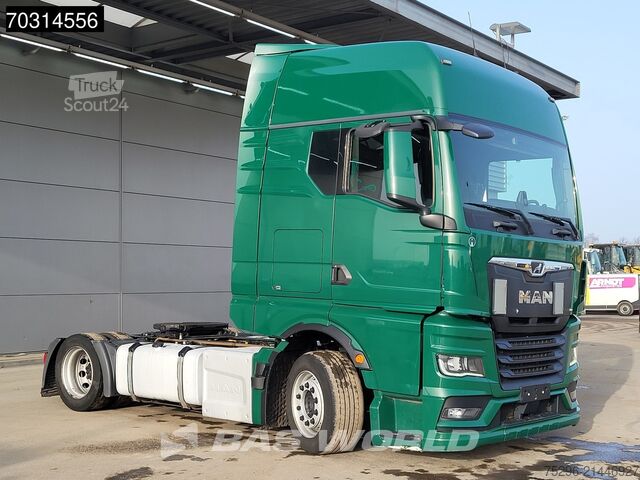 Volumetrekker MAN TGX 18.470 4X2 GX Mega Retarder 2xTanks