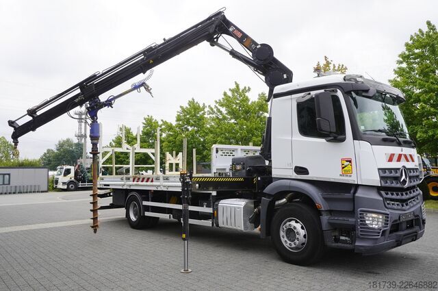 Plataforma con grúa Mercedes-Benz Arocs 1833 4x2 / 60 tho. km! / HIAB