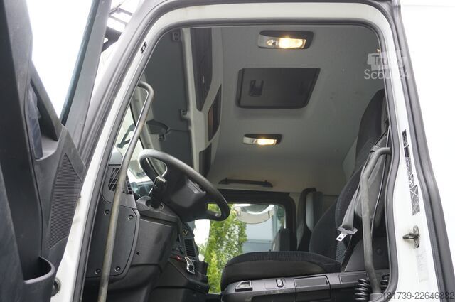 Plataforma con grúa Mercedes-Benz Arocs 1833 4x2 / 60 tho. km! / HIAB