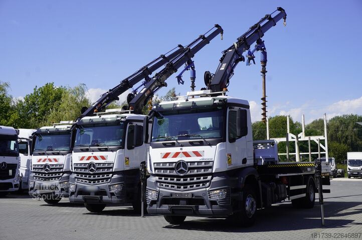 Plataforma con grúa Mercedes-Benz Arocs 1833 4x2 / 50 tho. km! / HIAB