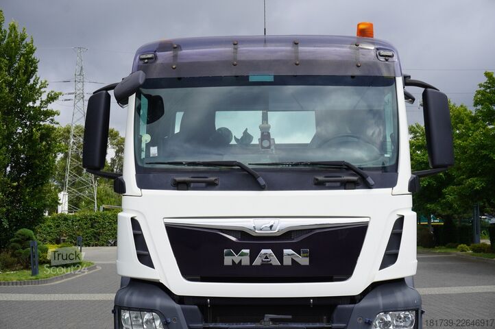 Horgos emelő MAN TGS 26.360 6×4 BB / 160 tho. km / Palfin