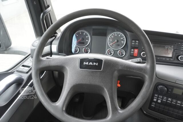 Hakowiec MAN TGS 26.360 6×4 BB / 160 tho. km / Palfin