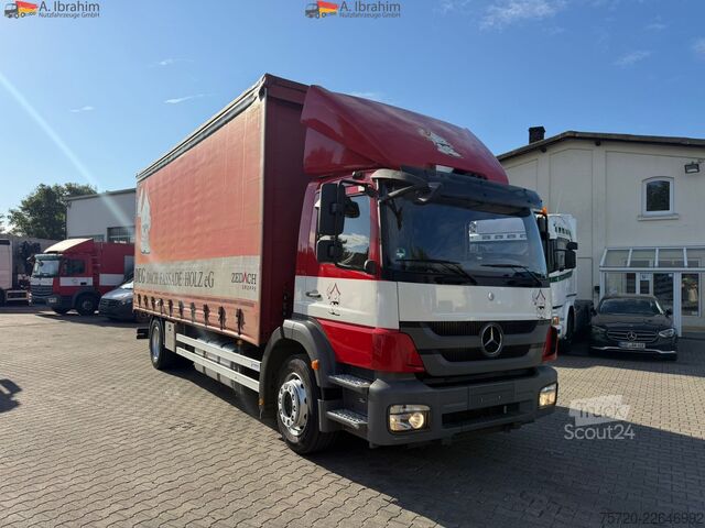 Platós teherautó ponyvával Mercedes-Benz Axor 1829L Staplerhalterung Schiebeplane Türen hinten