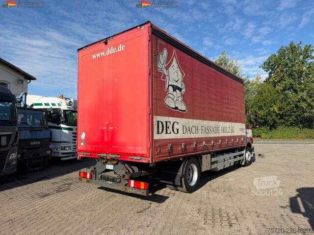 Platós teherautó ponyvával Mercedes-Benz Axor 1829L Staplerhalterung Schiebeplane Türen hinten