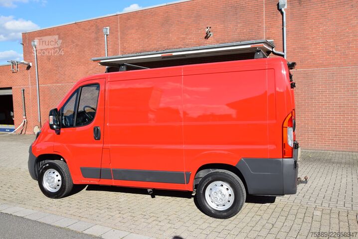 Furgone a tetto alto Peugeot Boxer  333 L1H1 2,0 HDI Klima AHK Standheizung
