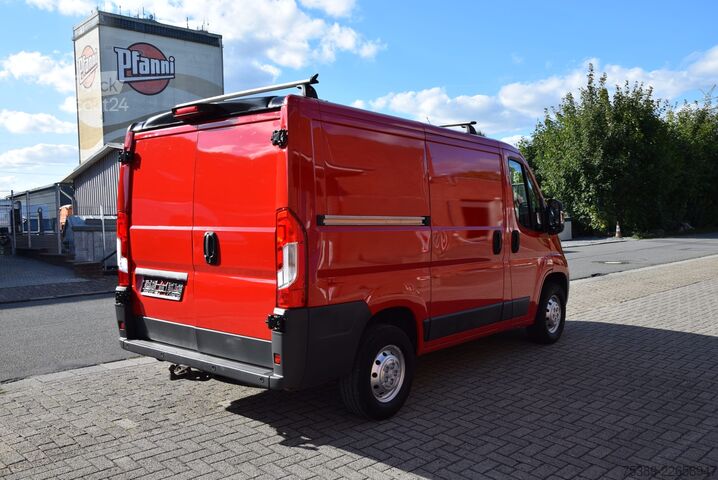 Furgone a tetto alto Peugeot Boxer  333 L1H1 2,0 HDI Klima AHK Standheizung