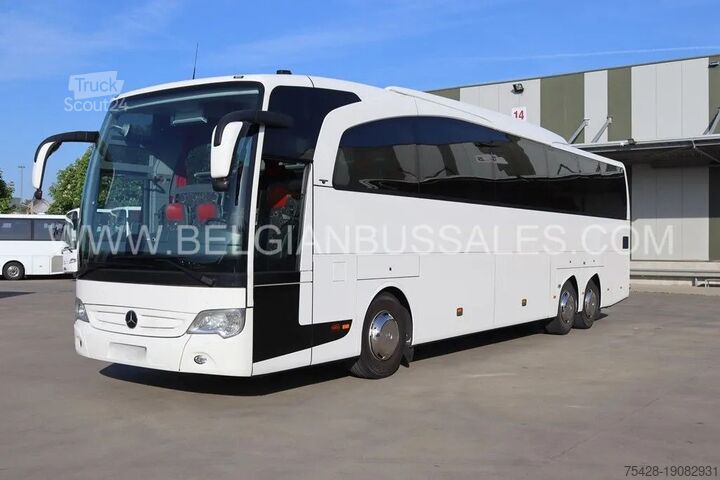 Προπονητής Mercedes Travego RHD-M / 13.0m / Full Option
