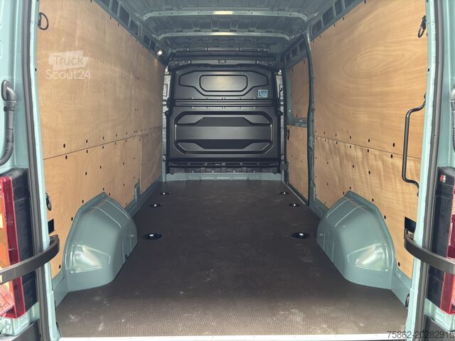 Kombi s vysokou strechou Renault Master T35 130 L3H2 Binnenbetimmering + Carplay