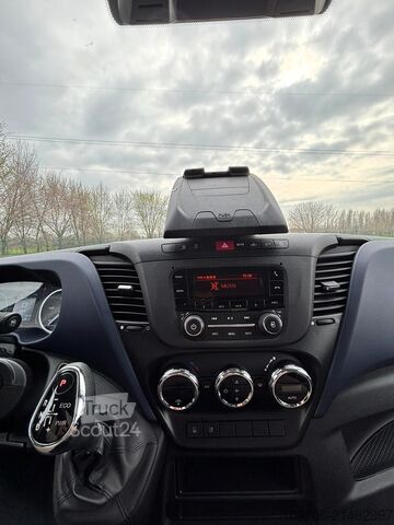 Fourgon tôlé IVECO Daily 35