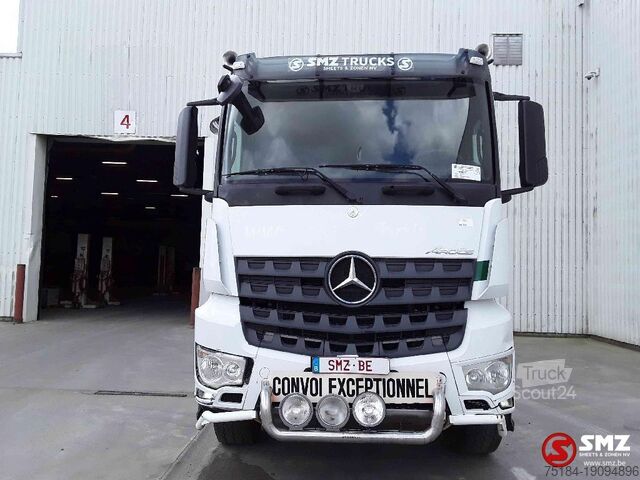 Tracteur standard Mercedes Arocs 3351 lames steel
