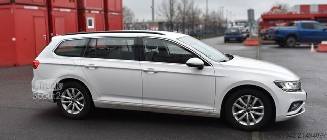Minibus VOLKSWAGEN Passat Variant