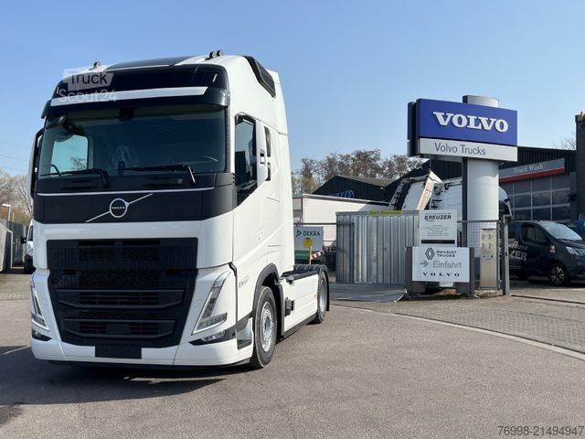 Standardni vlačilec VOLVO FH500 Globe XL Retarder