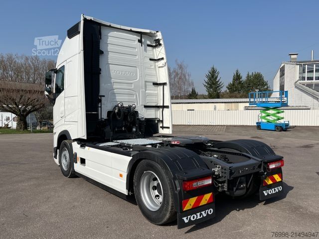 Standardni vlačilec VOLVO FH500 Globe XL Retarder