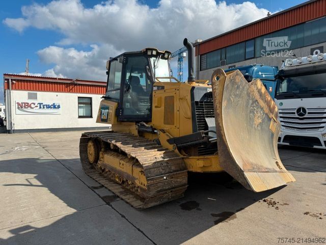 Road roller CATERPILLAR D6K LGP * 6 WEGESCHILD * KLIMA * SCHECKHEFT CAT