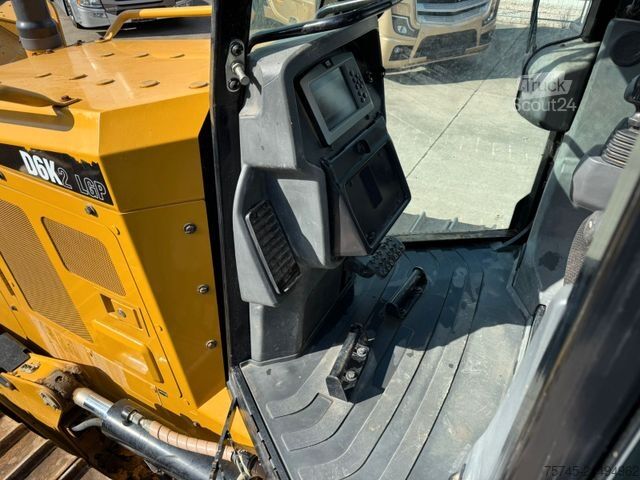 Road roller CATERPILLAR D6K LGP * 6 WEGESCHILD * KLIMA * SCHECKHEFT CAT