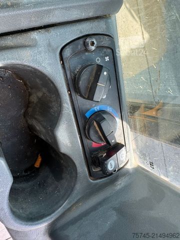 Road roller CATERPILLAR D6K LGP * 6 WEGESCHILD * KLIMA * SCHECKHEFT CAT