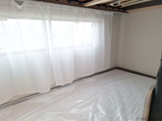 كرافان BÜRSTNER B66 480 TK Dusch-Paket, 1600kg, Radträger