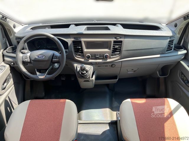 Camper semintegrato BÜRSTNER Lineo T 700