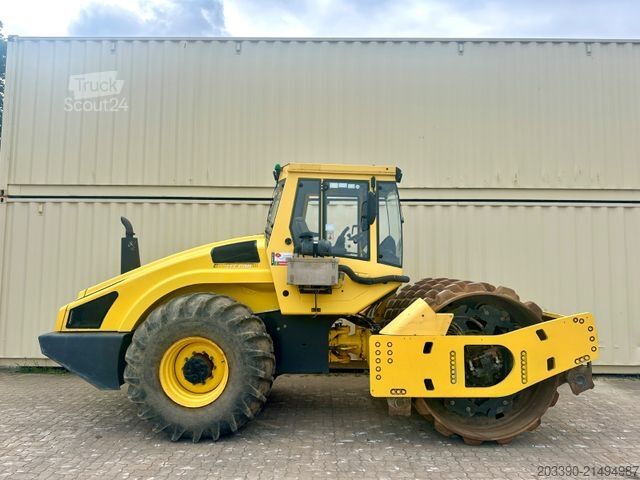Enkeltromle-valse BOMAG BW213PDH-4 / 2012 BJ / Deutsche Maschine
