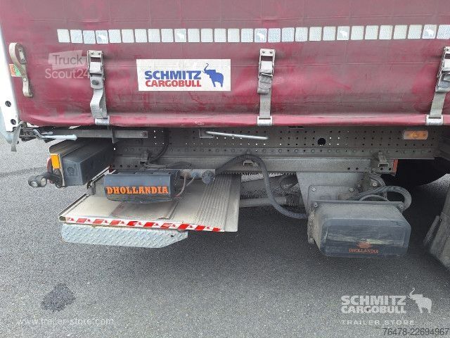 Atvērta puspiekabe ar tentu Schmitz Cargobull Curtainsider Standard Taillift