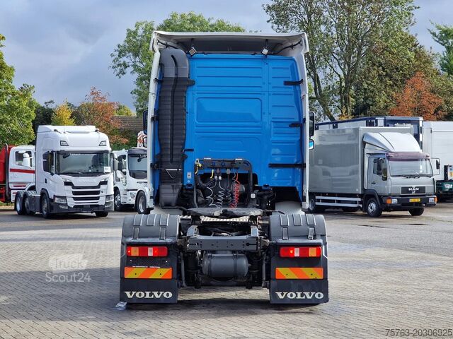 Standart-SZM Volvo FH 500 EEV Globetrotter 4x2
