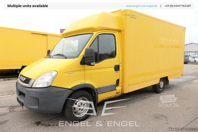 Vrachtwagen met bakwagen iveco Daily 35 S11 C30C AUTOMATIK KAMERA MAXI Regale DURCHGANG